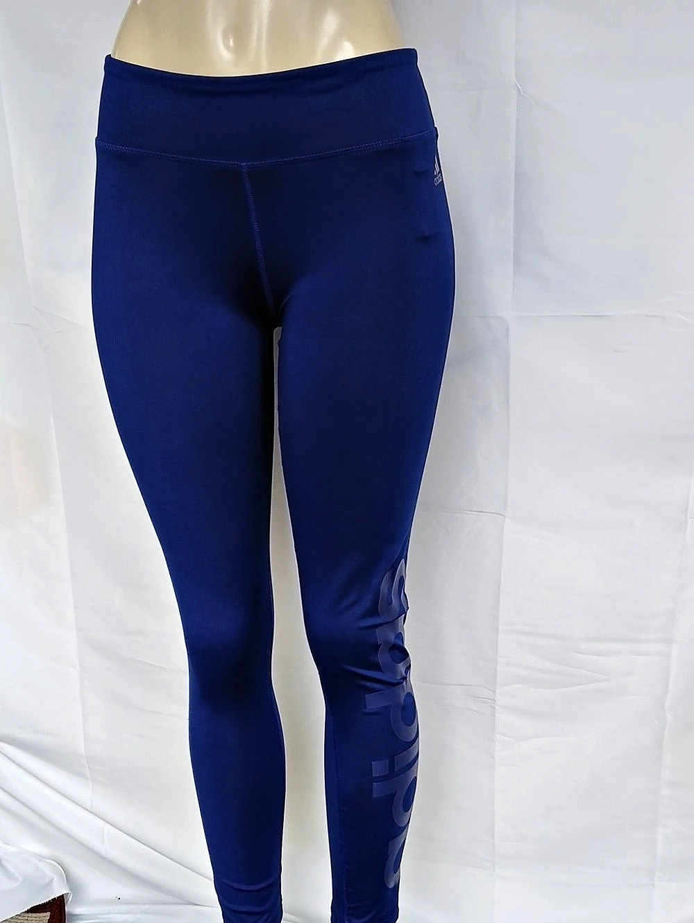 😍ADIDAS Women's Essentials Linear Logo Leggings Blue Size Medium